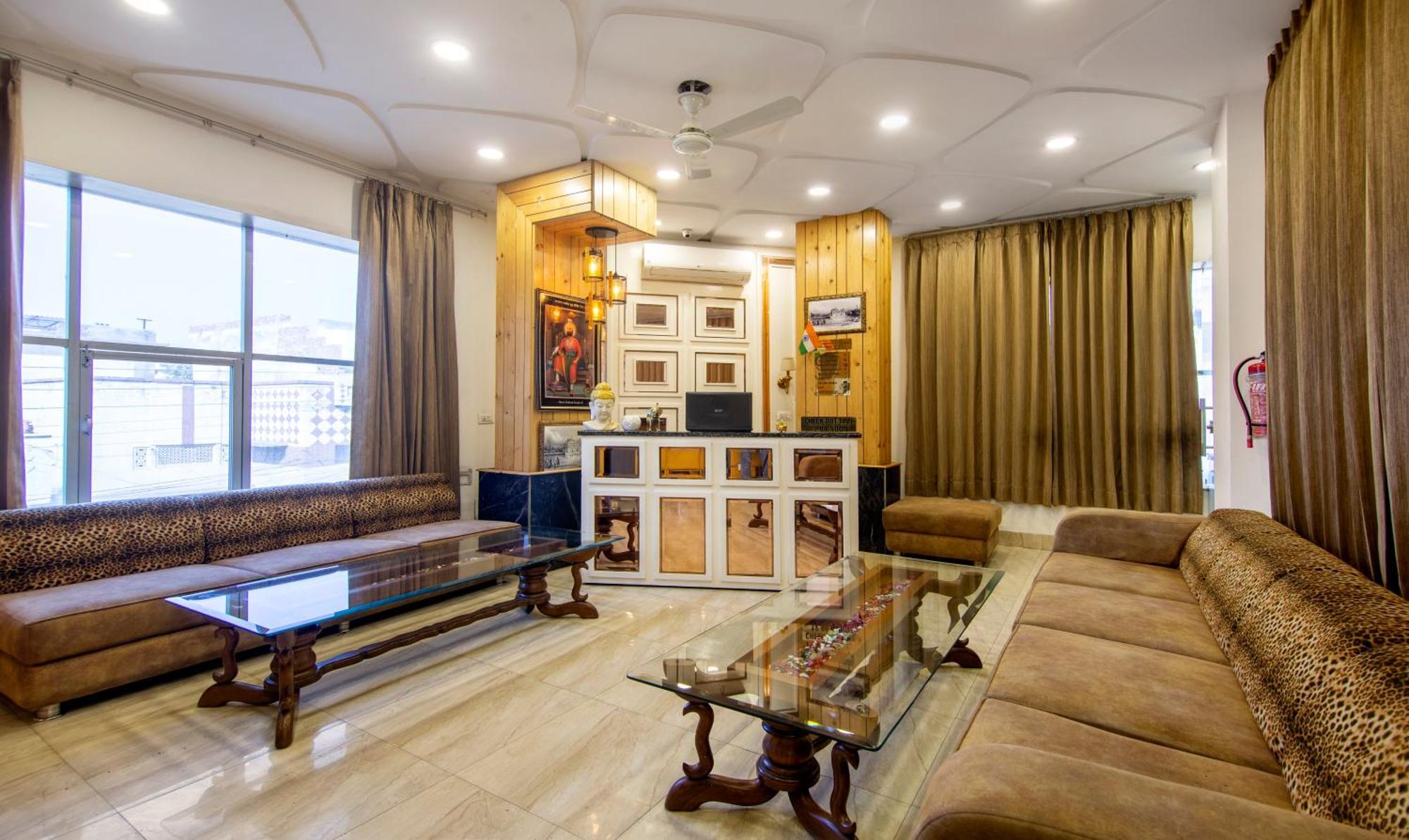 Itsy Hotels Sehdev Residency, Near Golden Temple Amritsar Bagian luar foto